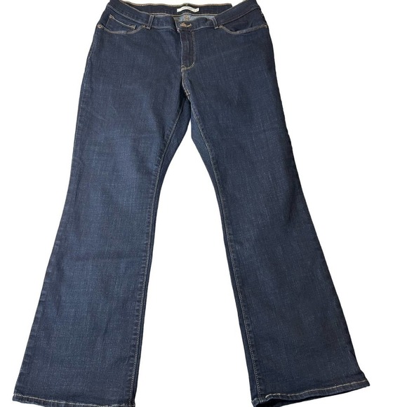 Levi's Jeans Womens 14S W32 L30‎ (Actual L28) Blue Low Rise Bootcut Dark Wash - Picture 1 of 12